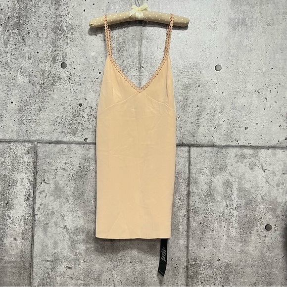 🆕 ARE YOU AM I Issi 100% Silk Mini Dress in Fawn - Picture 5 of 16